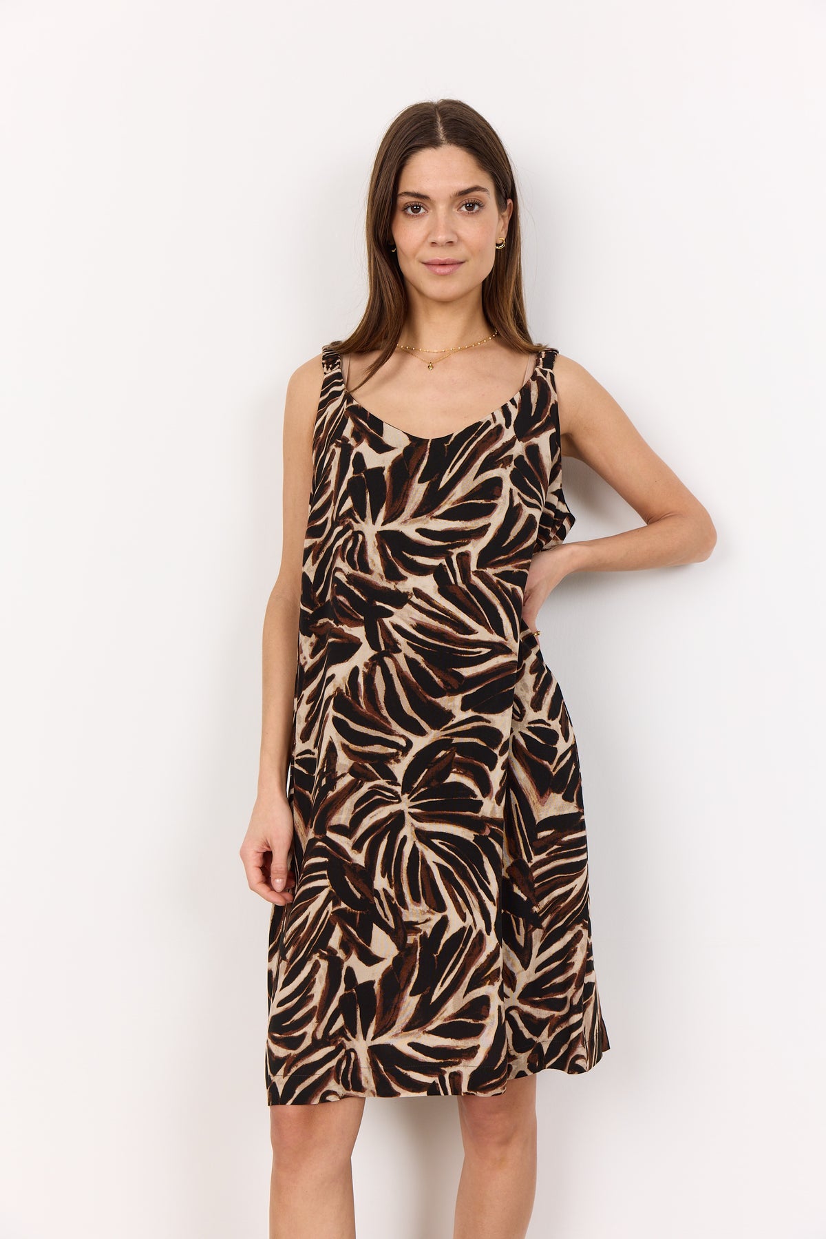 Midi Dress: VISCOSE Strappy Leaf Print ROKSANA - CHOCOLATE BROWN - Soya Concept