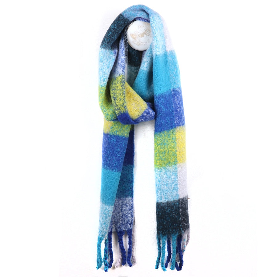 Scarf: Chunky Fluffy 50% RECYCLED Checked - Blues - POM