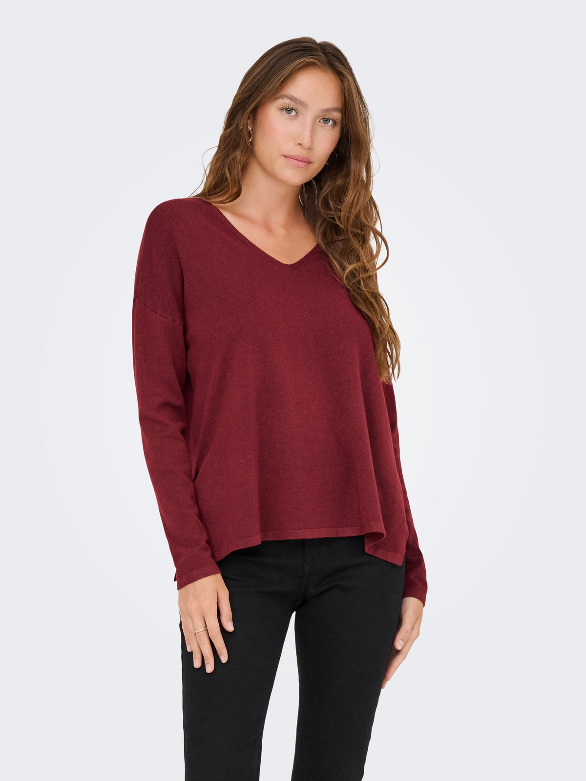 Jumper: Fine Knit V Neck Long Sleeve Plain AMALIO - Cabernet Wine Red - ONLY