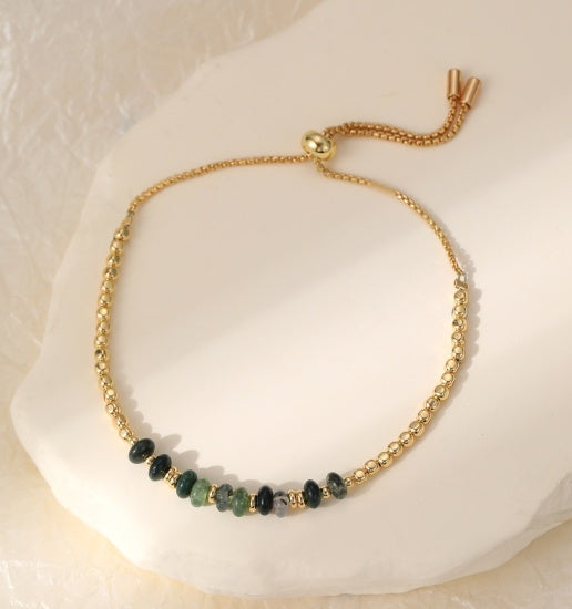 Bracelet: Pulling Bracelet with Green Beads - Gold and Green - Gracee Jewellery