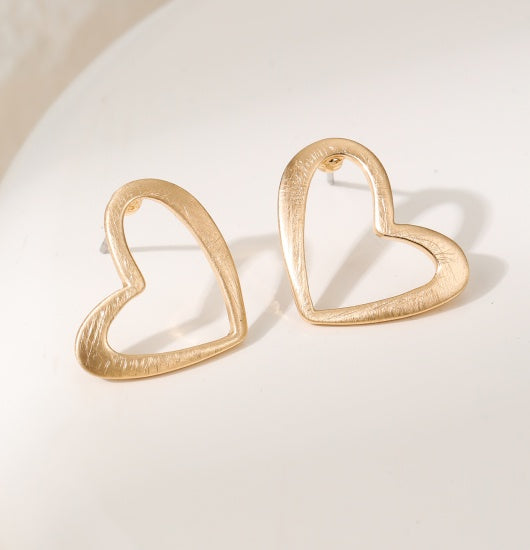 Earrings: Stud Open Hearts - Gold - Gracee Jewellery