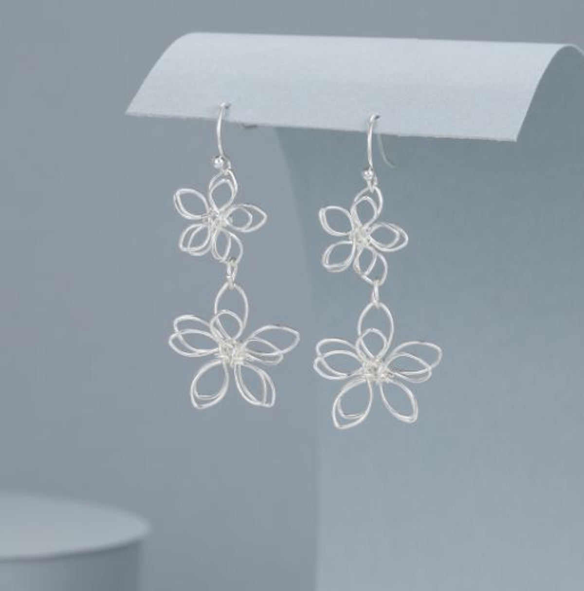 Earrings: Drop Hook Double Wire Flowers - Silver