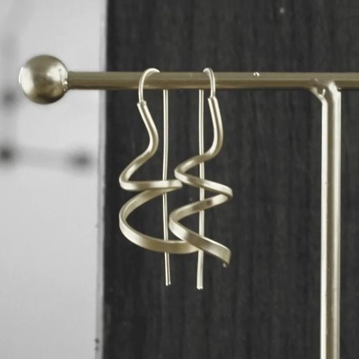 Earrings: Drop Hook Spinning Spirals Matte TARA - Gold Plated - Dansk
