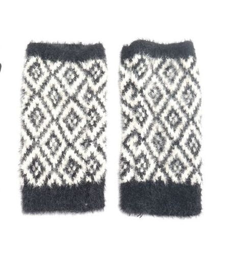 Fingerless Gloves: Knitted Geo Pattern - BLACK