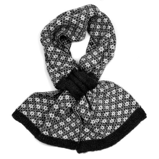Pull Through Scarf: Knitted Check Scandi Floral - BLACK - POM