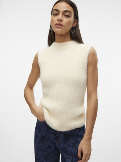 Top: Knit Fluffy Knitted Ribbed Sleeveless LYRA - CREAM - Vero Moda