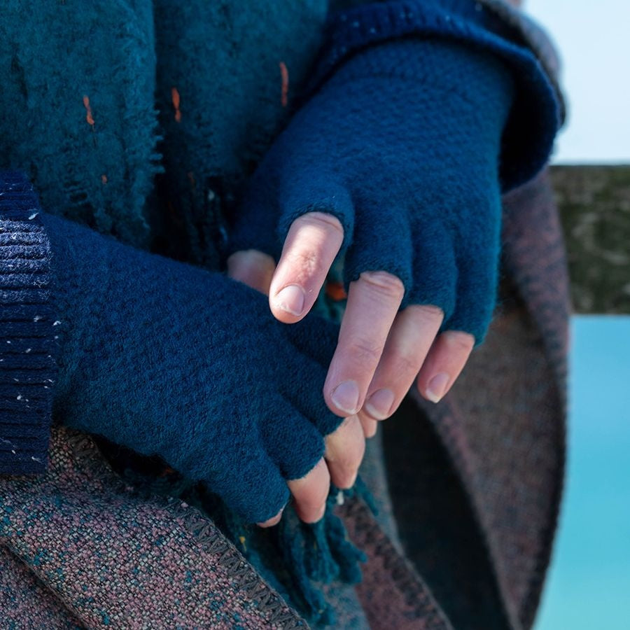 WINTER ACCESSORIES