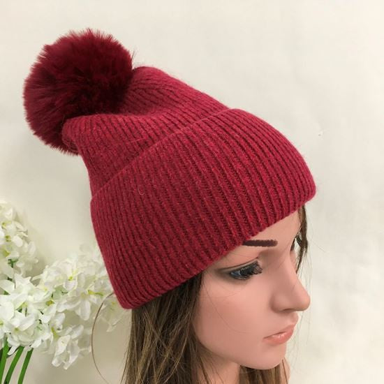 Hat: Knitted Pom Pom Fine Knit  - Burgundy
