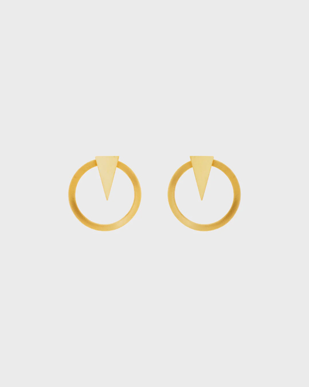 Earrings: 2 in 1 Stud  Triangle Circle Matt Scratched Theia  - Gold Plated - DANSK