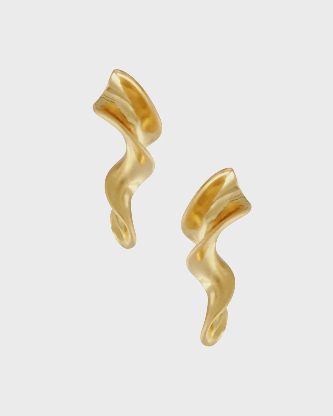 Earrings: Drops Curvilinear Matt Elysian   - Gold Plated - DANSK