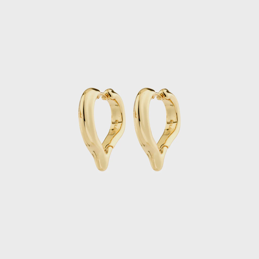 Earrings:  - Gold Plated Heart Hoops IRIS  - Gold - Pilgrim