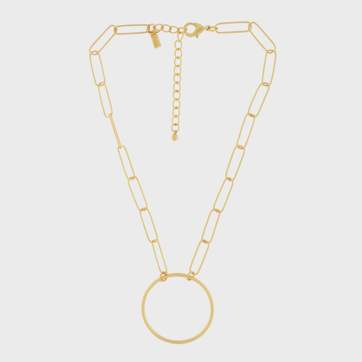 Necklace: Short Paperclip Large Circle Matt Tempeste  - Gold Plated - DANSK