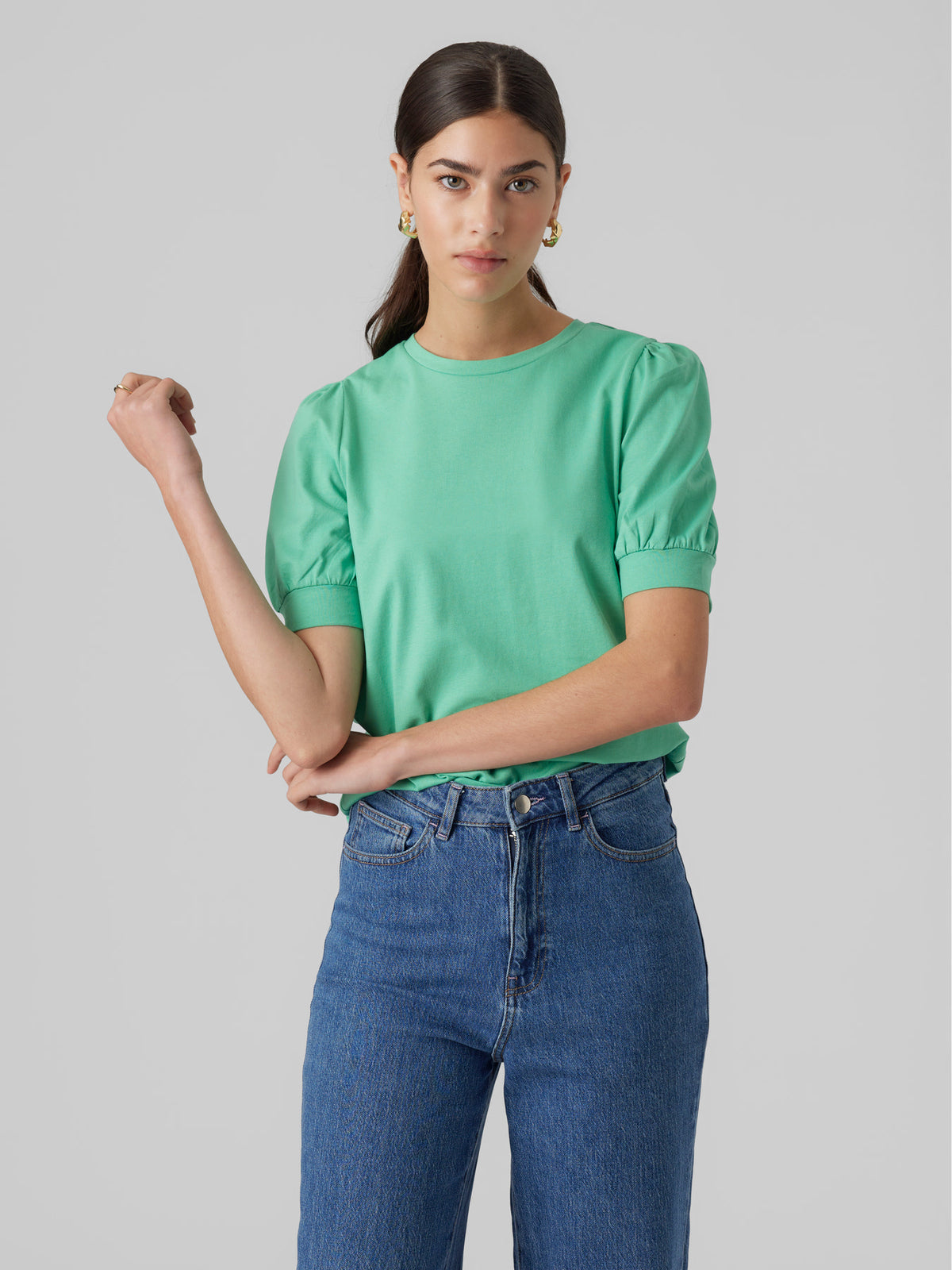 Top: Organic Cotton Jersey Short Gathered Sleeve O Neck KERRY  - Jade Green - Vero Moda Aware