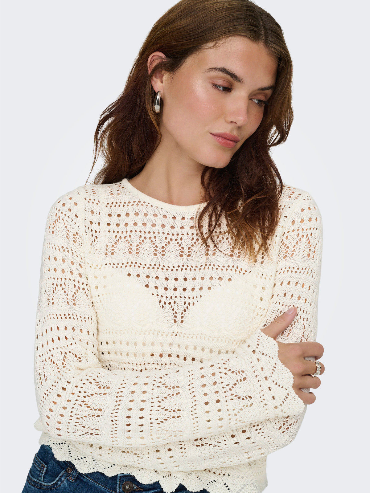 Top: Cotton Crochet Knit Round Neck Long Sleeve Scalloped ELKE   - Birch Cream - ONLY