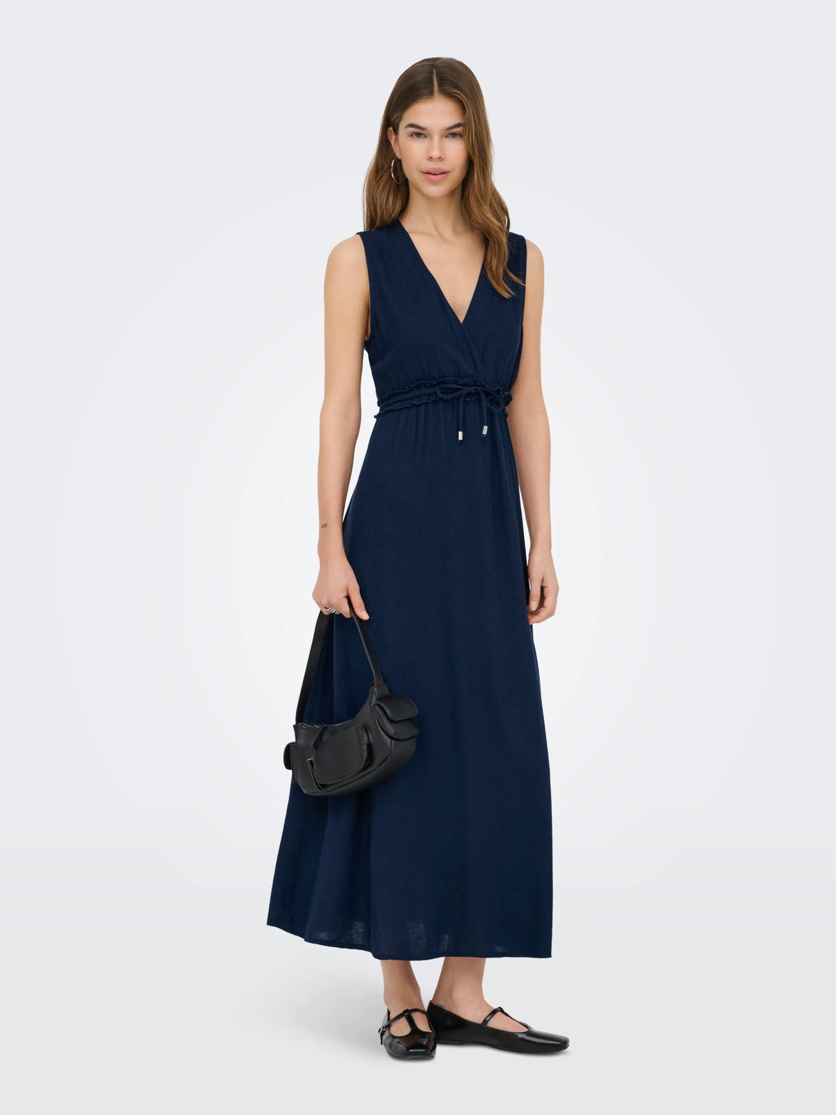 Long dress: Linen Mix Sleeveless V Neck Gathered Waist GOA - Navy Blue Blazer - ONLY