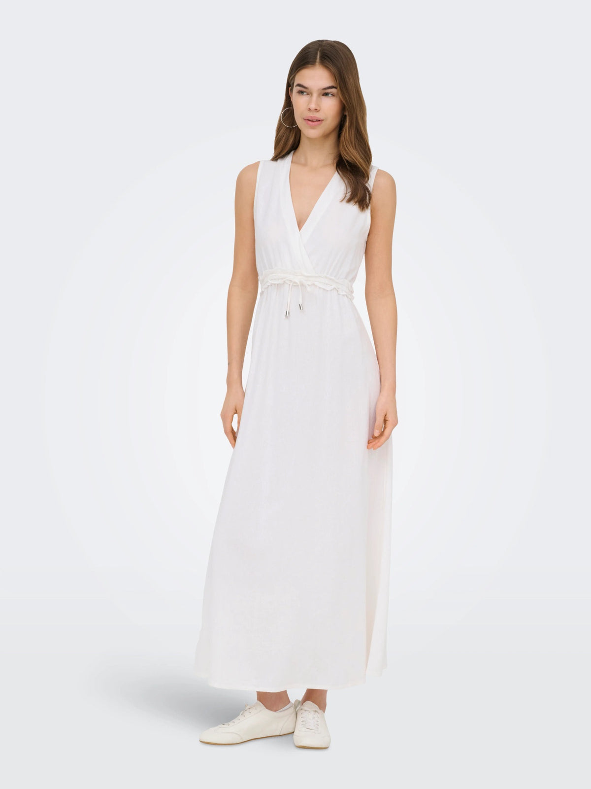 Long dress: Linen Mix Sleeveless V Neck Gathered Waist GOA - Cloud Dancer White - ONLY