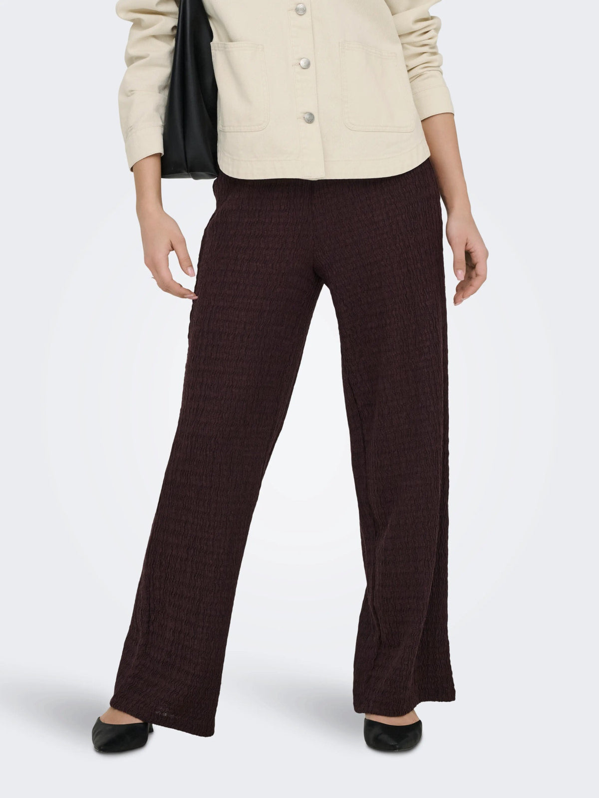 Trousers: Stretch Crepe ILSE  - Deep Mahogany Brown - ONLY