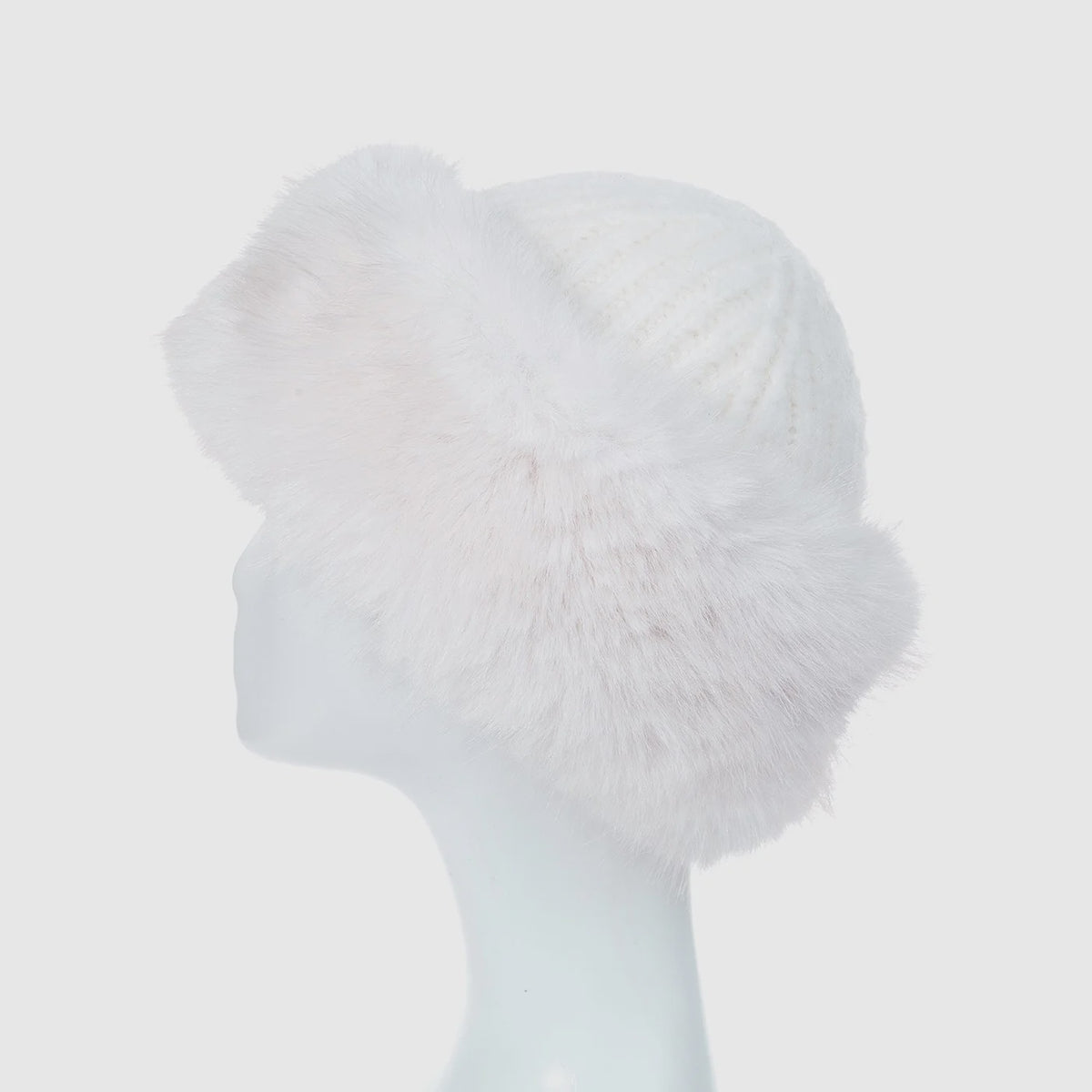 Hat: Faux Fur Cream - Park Lane