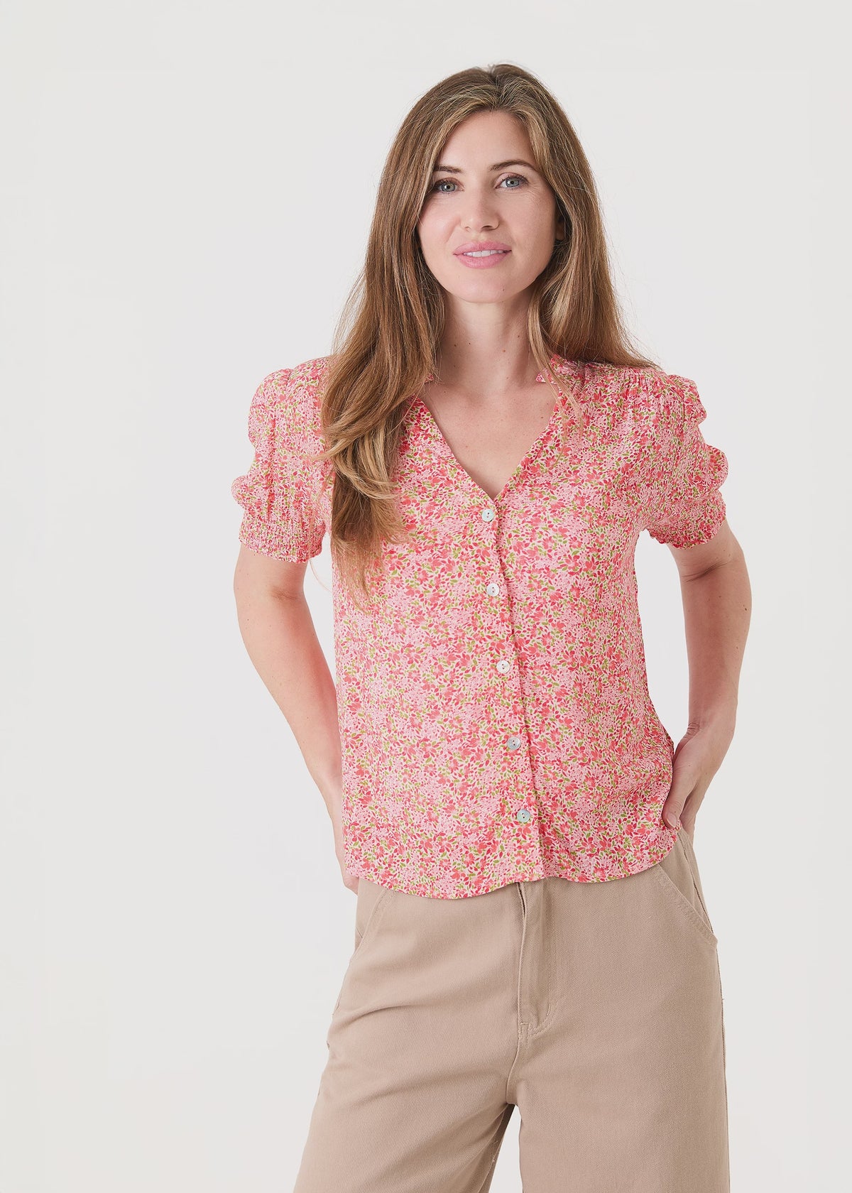Blouse: Viscose V Neck Ditsy Blossom Frill Edge - One Size - Various - Dreams