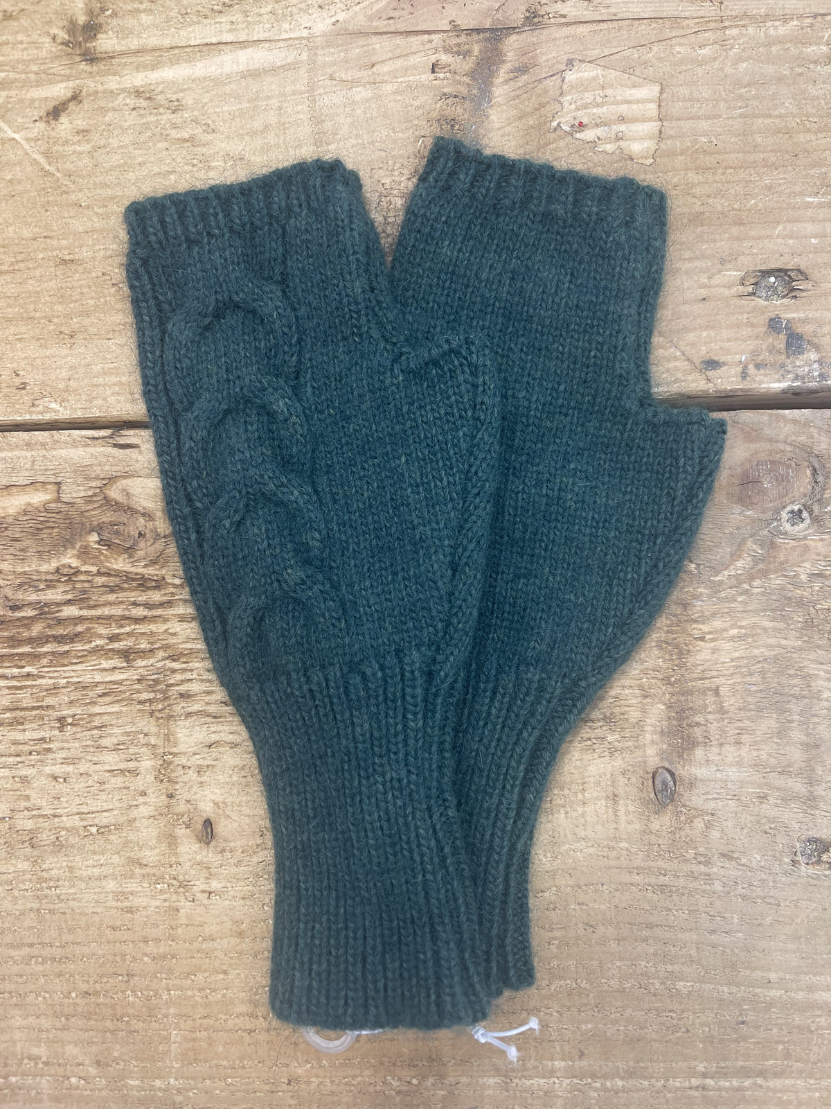 Fingerless Gloves: Knitted - Green