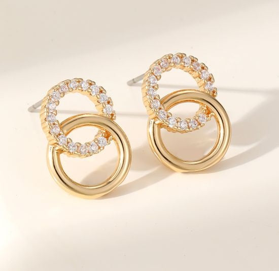 Earrings: Stud Open Interlinking Circles Crystals - Gold - Gracee Jewellery