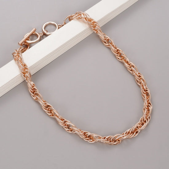 Necklace: Short Chunky Chain - Gold  - Gracee Jewellery