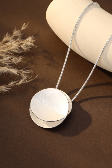 Necklace: Short Pendant Double Folded Circles - Silver - Gracee