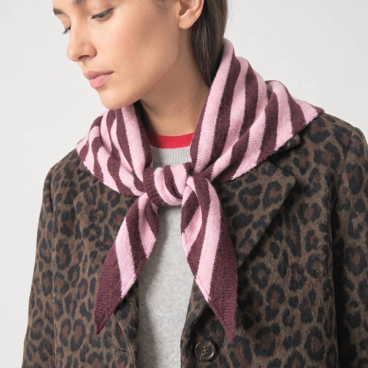 Scarf: Knitted Triangle Heavy Weight Striped - Various - Sarta